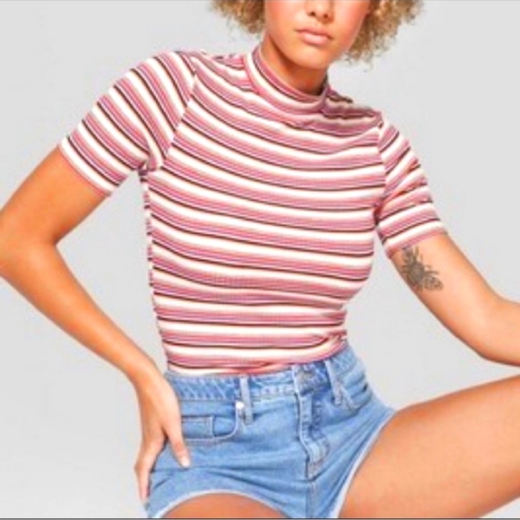 wild fable Tops - Wild Fable Women Striped Short Sleeve Mock Neck T-Shirt